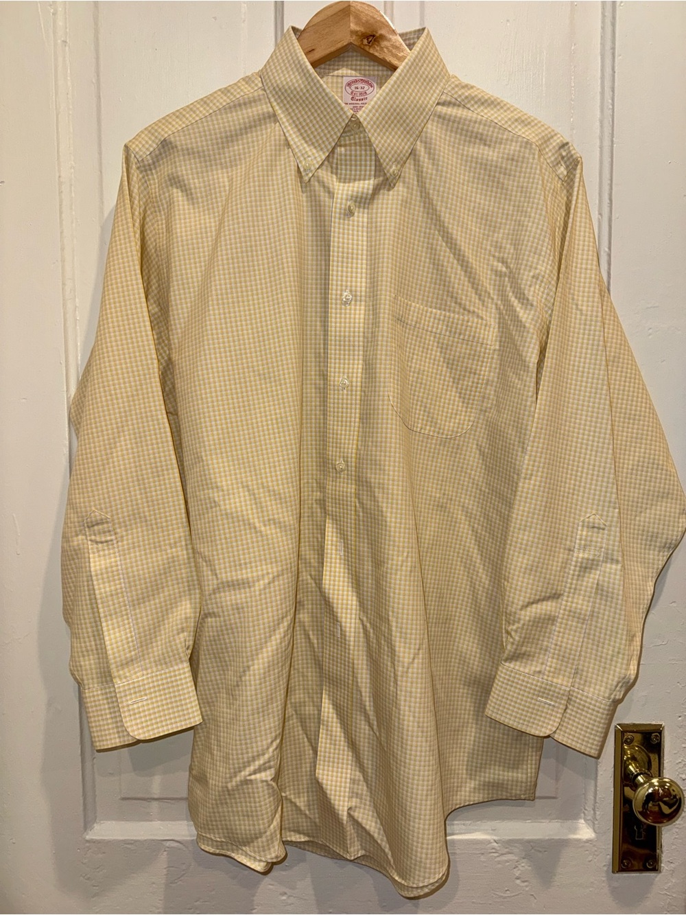 Brooks Brothers Classic Men's Yellow & Blue Check Button-Down Shirt, Size 16-32